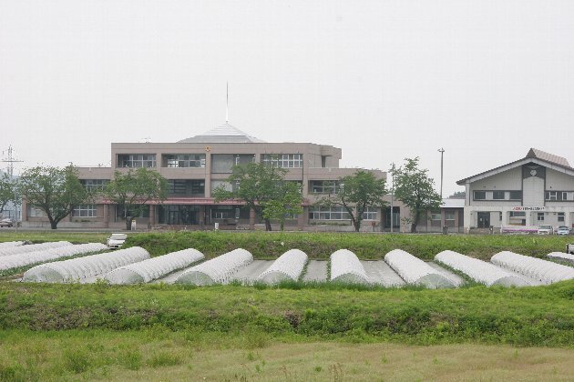 大石田南小学校外観