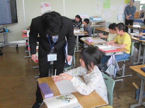 3年